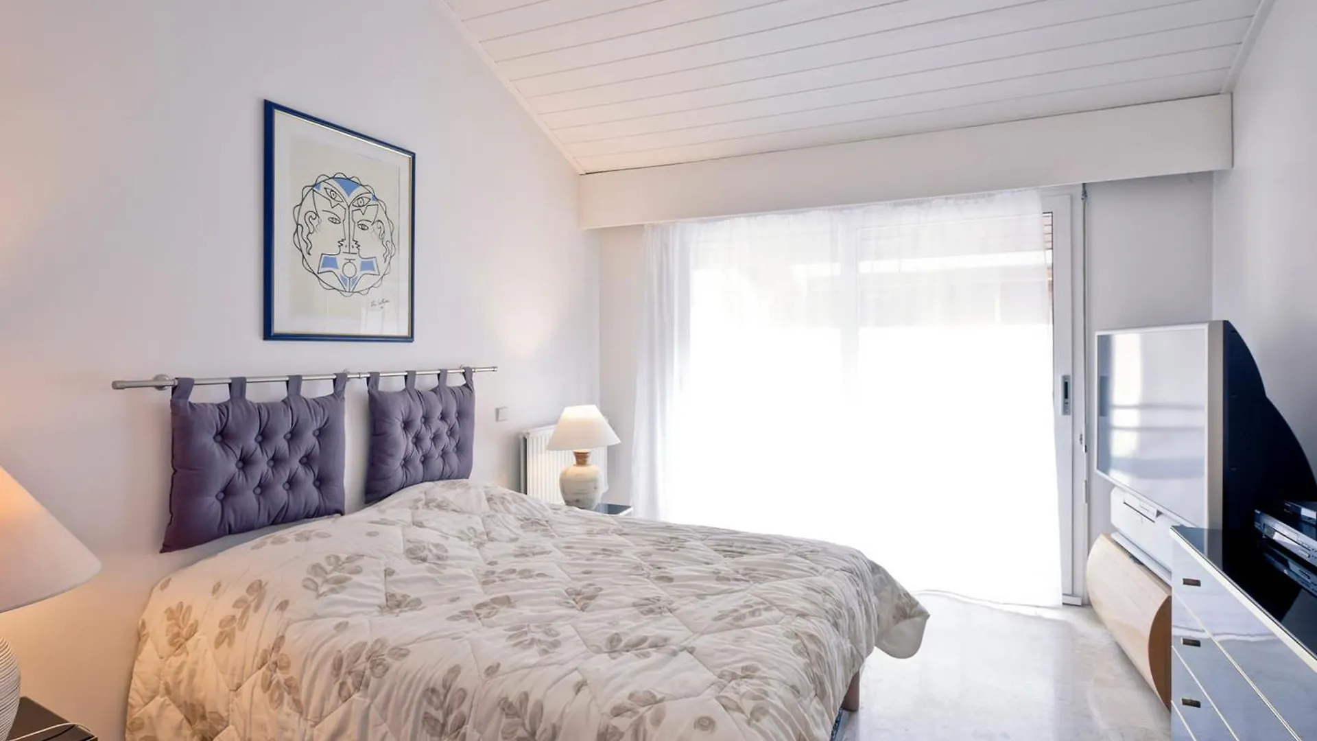 Duplex Spacieux 8 Pers Avec Parking, Balcon Et Wifi - Centre De Brides-Les-Bains - Fr-1-512-177 0*,  France